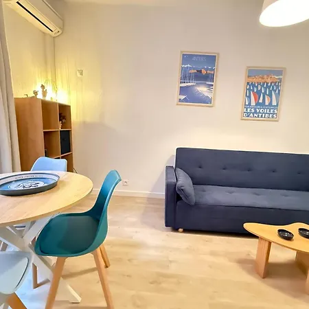 T2 Renove Charme & Calme Au Coeur Du Vieil * アンティーブ