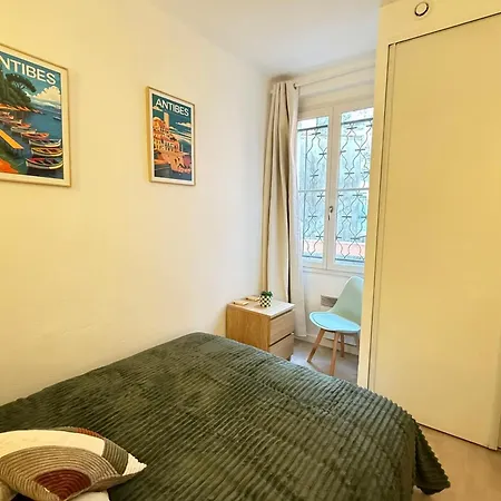 T2 Renove Charme & Calme Au Coeur Du Vieil * アンティーブ